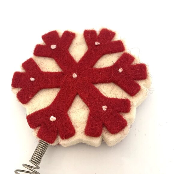 Hallmark Keepsake Miniature Wool Snowflake Tree Topper 5.5" Christmas Ornament - Picture 4 of 12